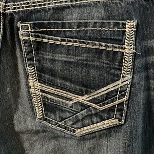 Buckle Tyler Blue Jeans size 32x32